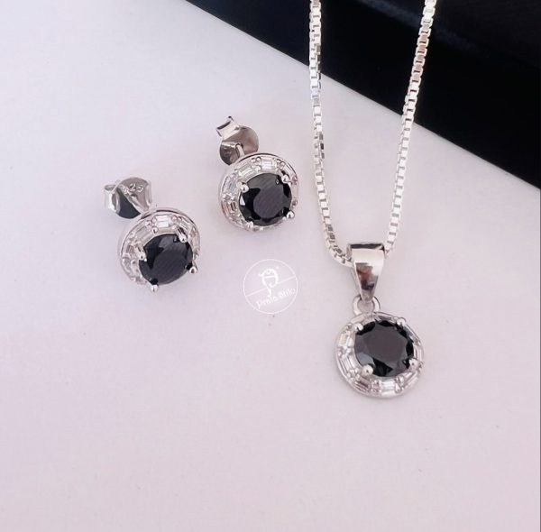 Conjunto Ponto de Luz Pedra 6mm cor preta