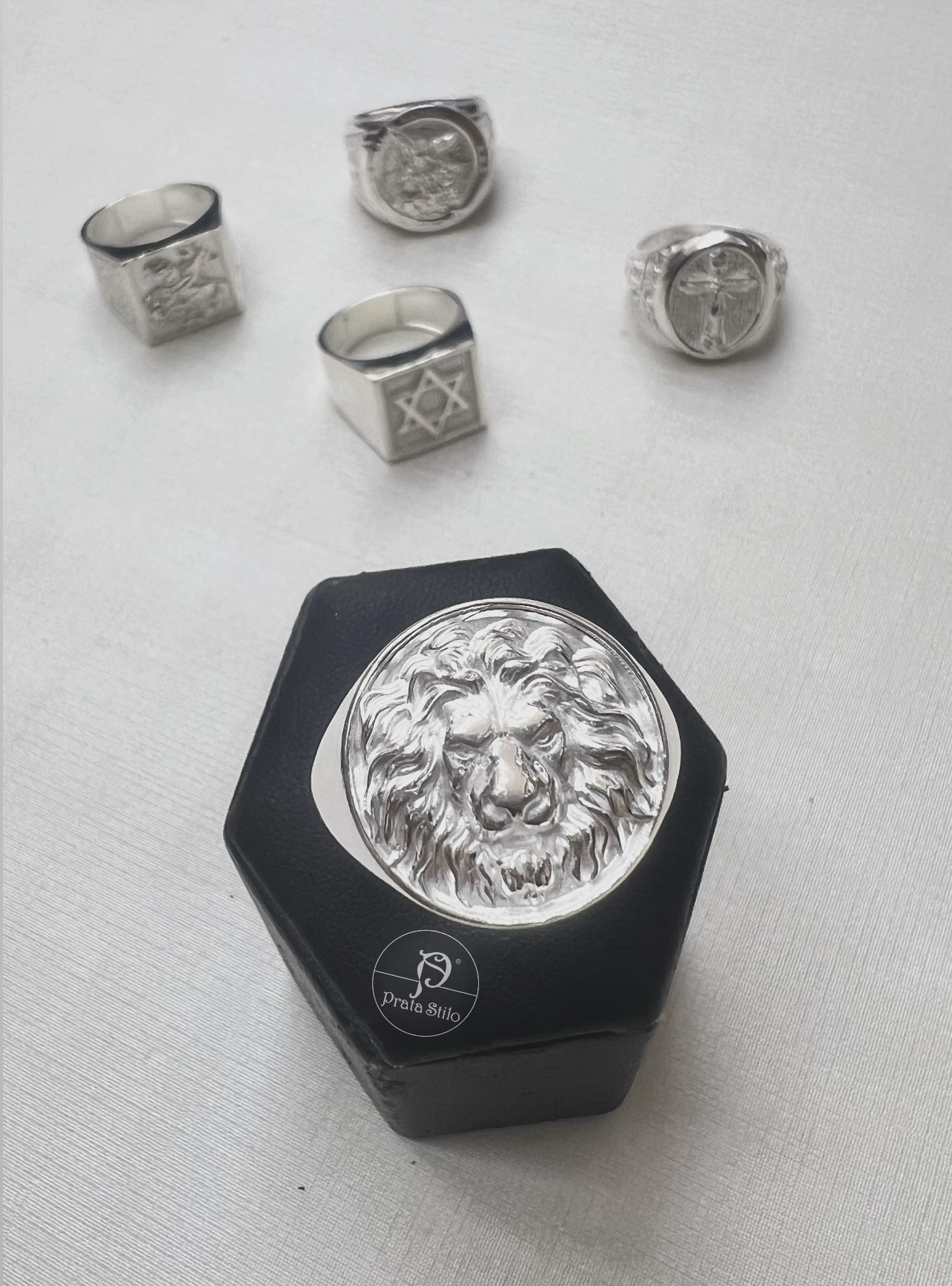 D39DD078-BE87-468F-9887-C898A9563535