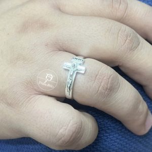 Anel Cristo (sob encomenda, fabricado no nosso ateliê ) 1