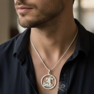 Pingente São Jorge redoma vazada