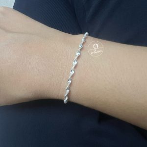 Pulseira retorcida lapidada