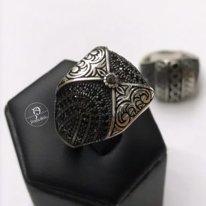 Anel ônix Bali Unissex 1
